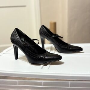 Via Spiga Black Leather 3 inch Leather Heels -- 9 1/2 Made in Italy
